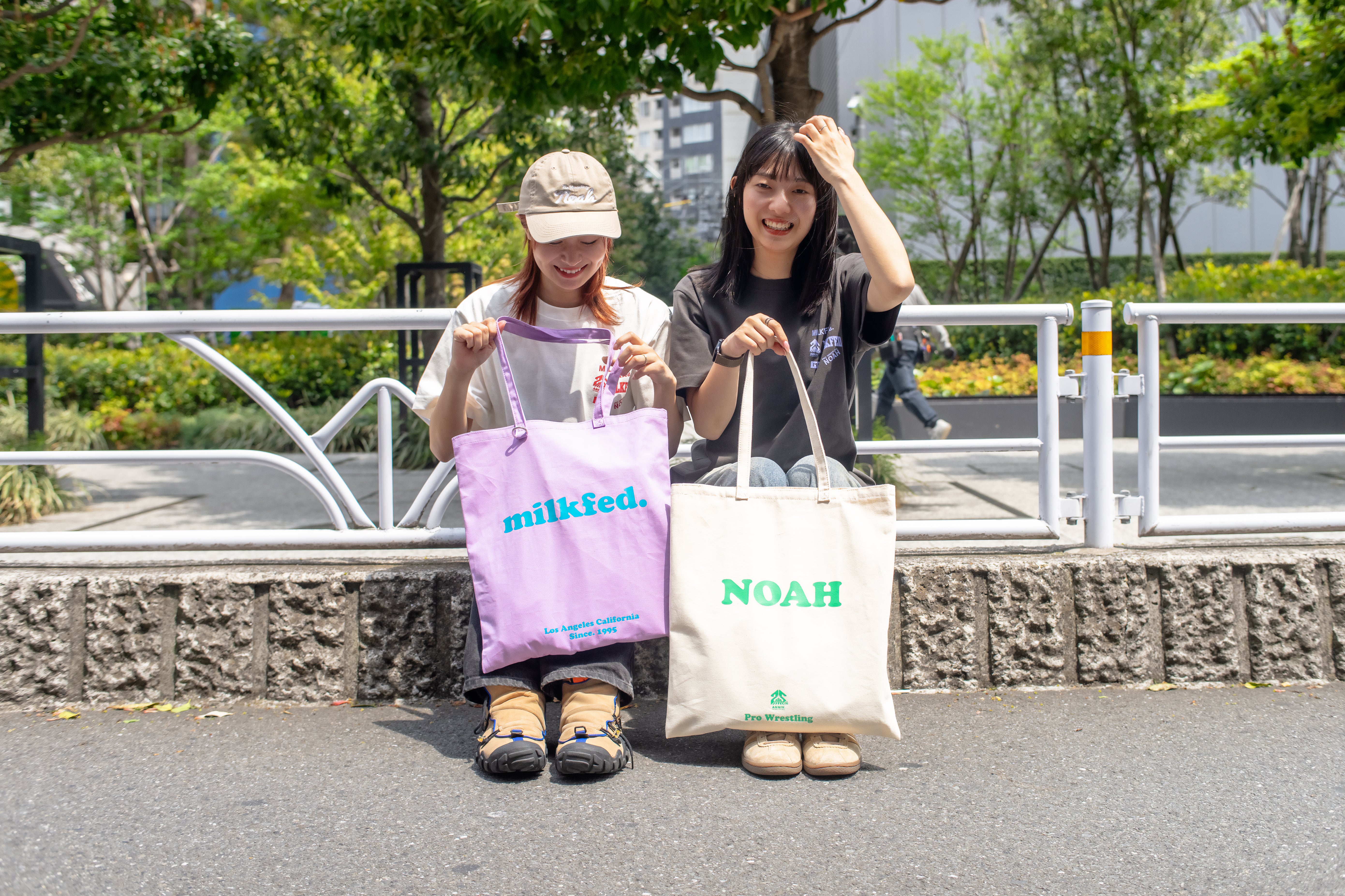 M!LK × MILKFED コラボ トートバッグ M!LK MILKFED. コラボ ショルダー＆トートバッグ - メルカリ