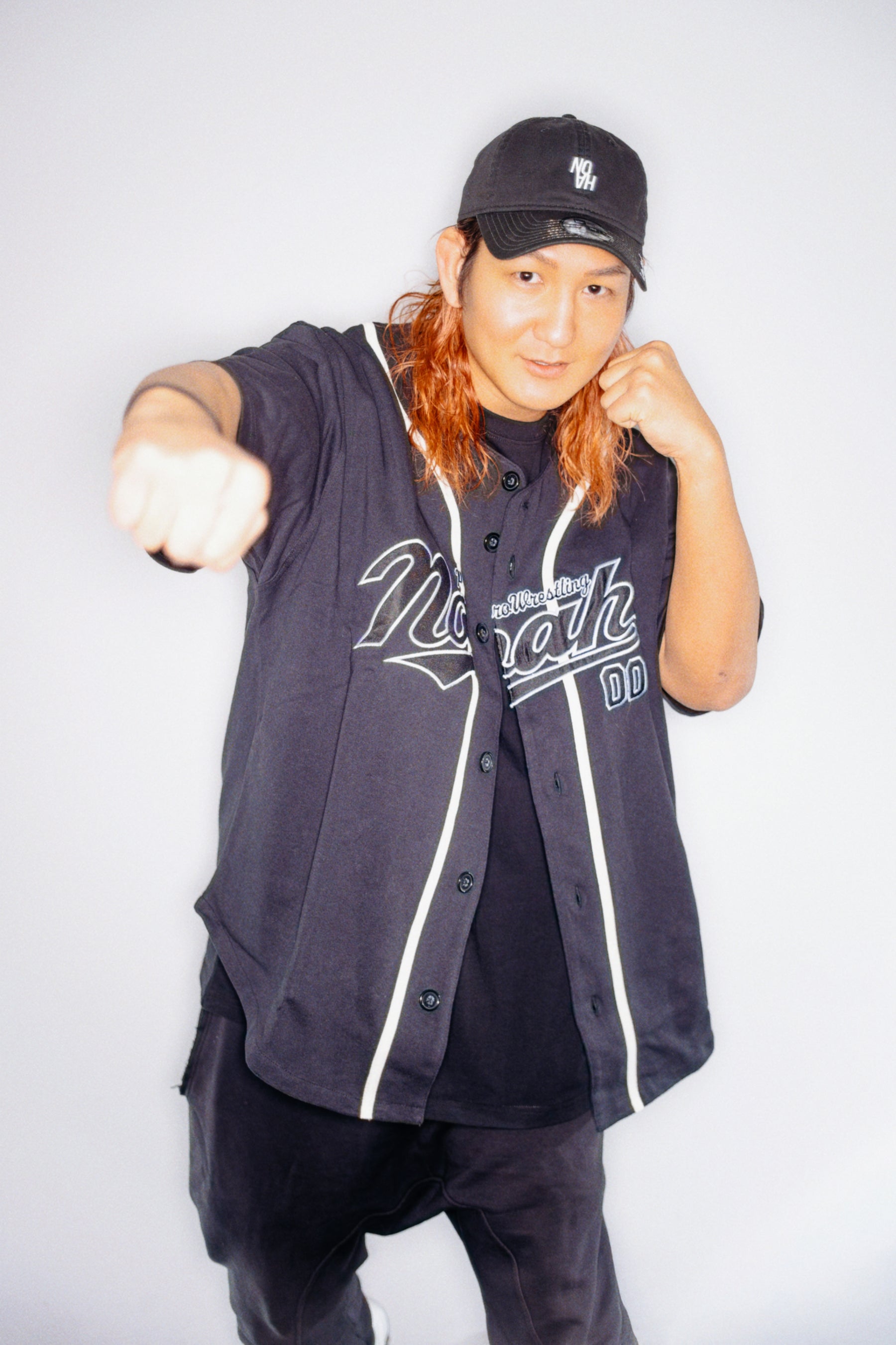 NOAH×NEW ERAコラボ2025ベースボールシャツ