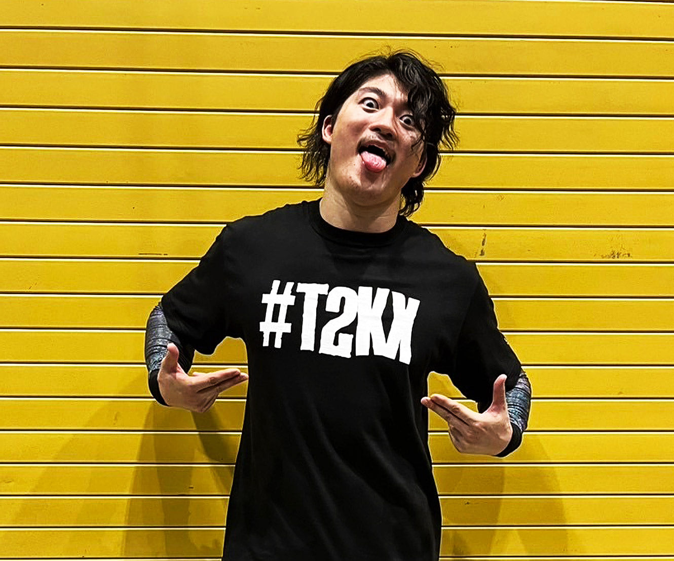 TEAM 2000X「#T2KX」Tシャツ
