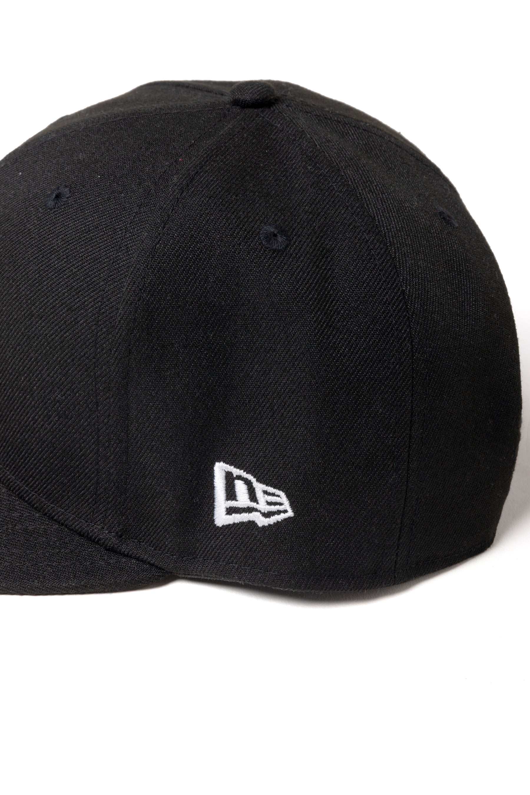 NOAH×NEW ERAコラボ立体刺繍ロゴキャップ