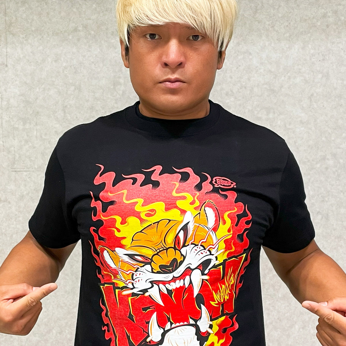 拳王×GRAPE BRAIN 拳王「ライオン」Tシャツ
