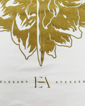 遠藤哲哉「Elegant Avenger」 Tシャツ (ホワイト/ゴールド）