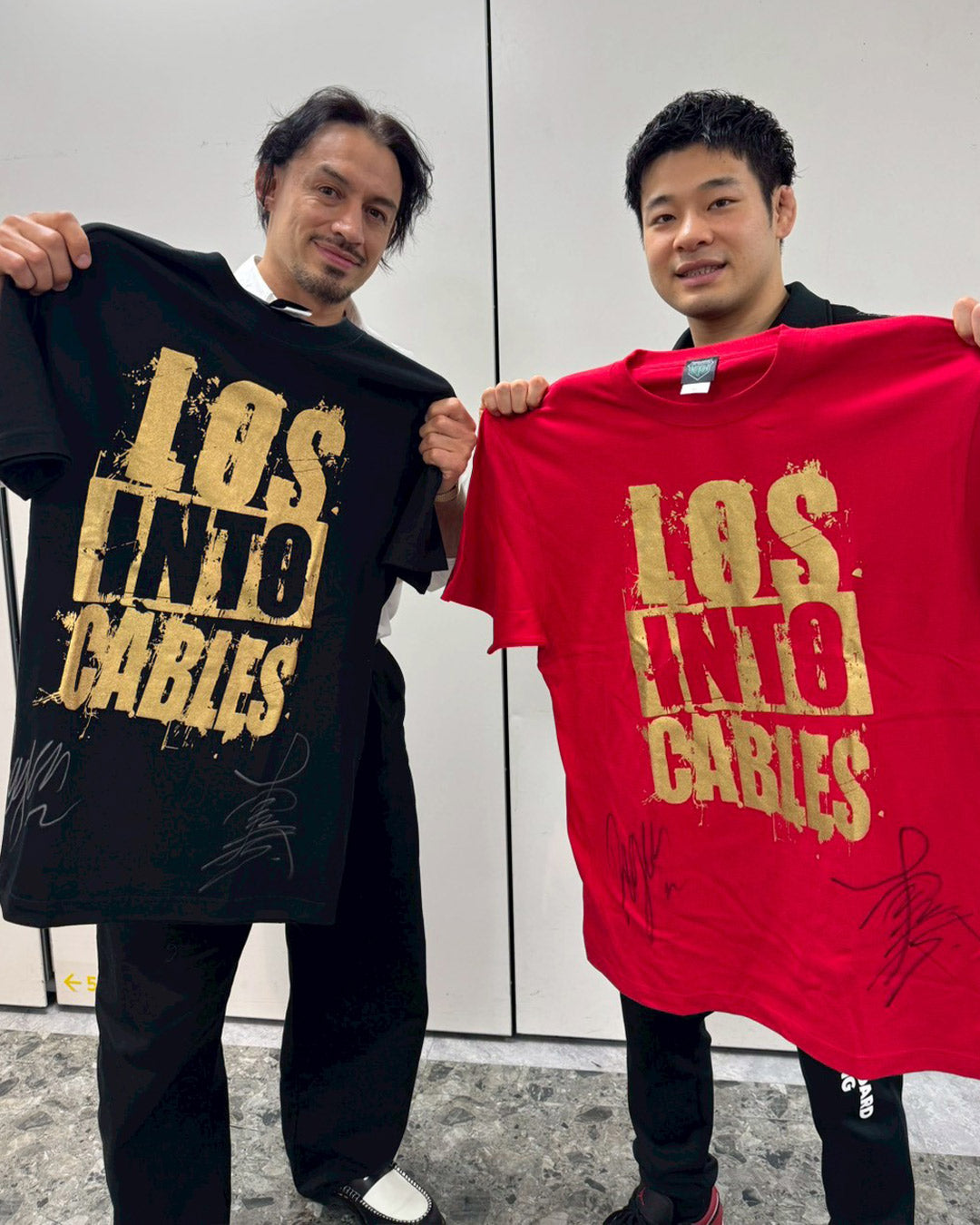 【直筆サイン入り】ダガ&小田嶋大樹『LOS INTOCABLES』Tシャツ
